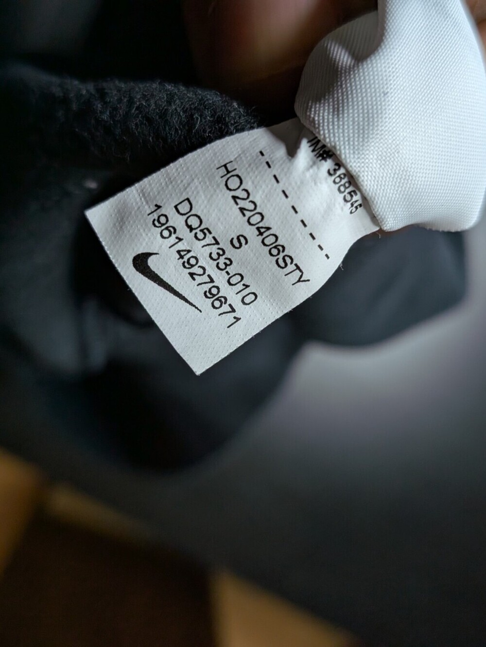 Nike Club Fleece Crewneck Centre Swoosh Logo Check Swoosh Pullover Black Small - Picture 5 of 7